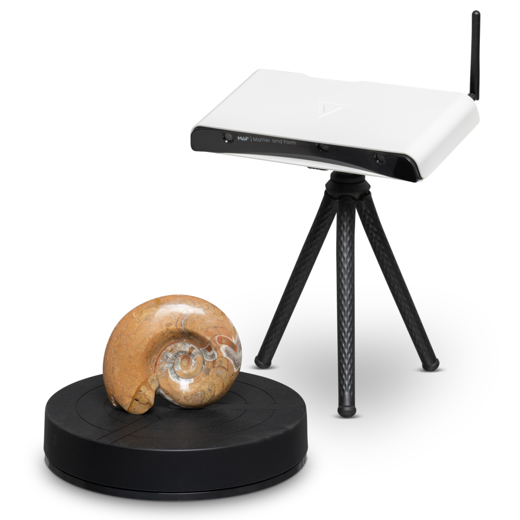 Matter and Form THREEの本体画像」